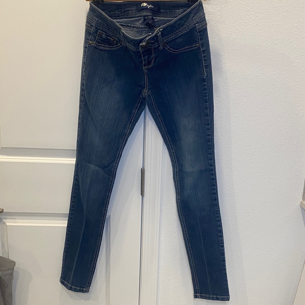 Stylish Blue Denim Jeans